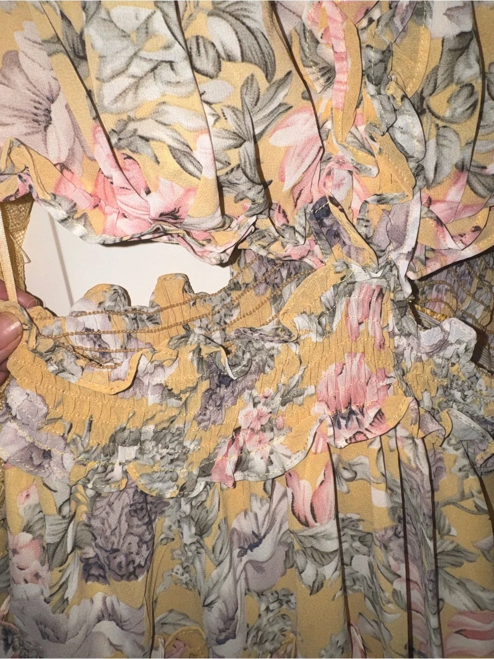 Rosevelvet nwt size